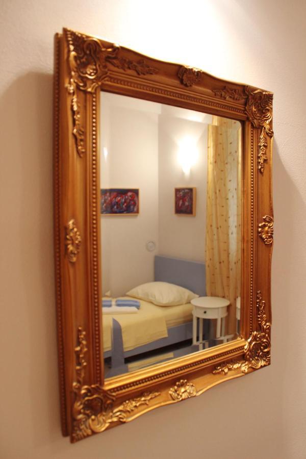Adagio Theatre Apartment สปลิท ภายนอก รูปภาพ
