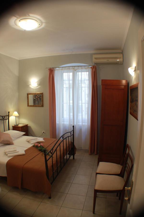 Adagio Theatre Apartment สปลิท ภายนอก รูปภาพ