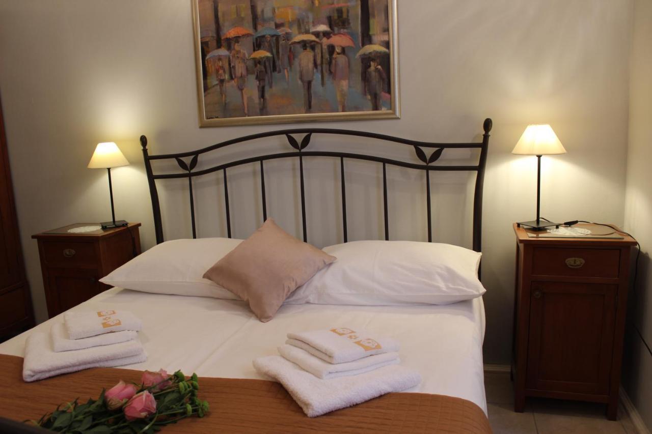 Adagio Theatre Apartment สปลิท ภายนอก รูปภาพ