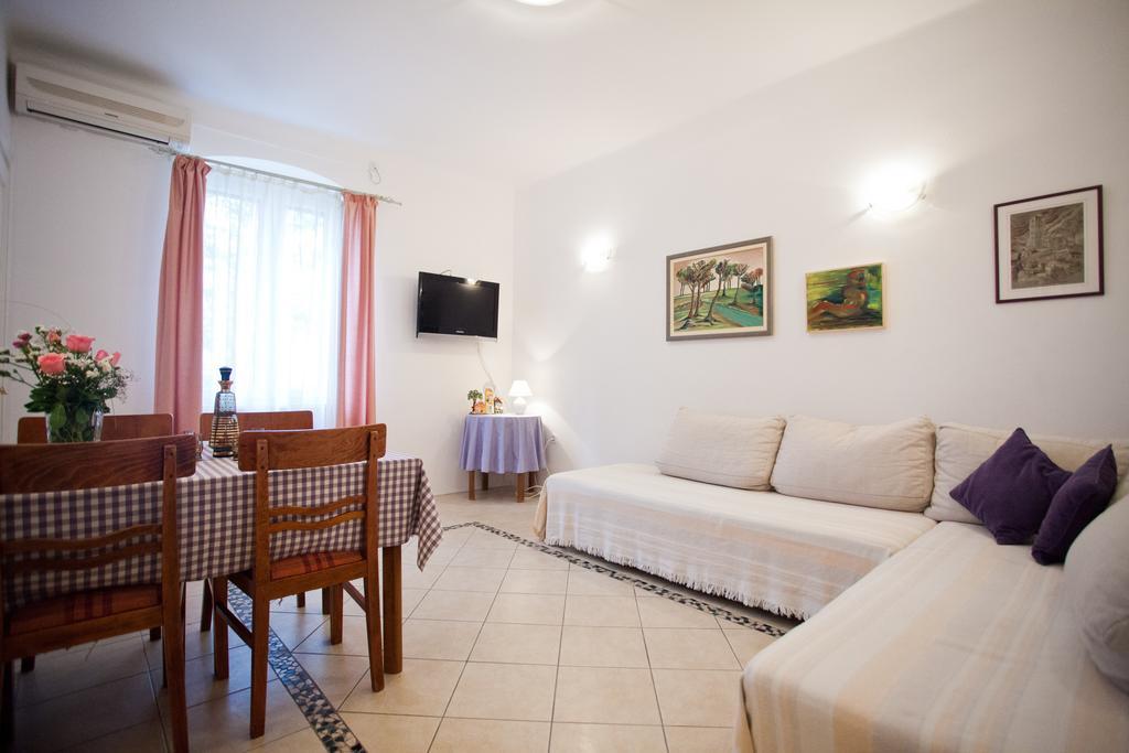 Adagio Theatre Apartment สปลิท ห้อง รูปภาพ